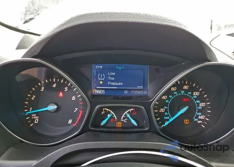 2015 Ford Escape S z USA, uszkodzony, nr VIN 1FMCU0F71FUB93343